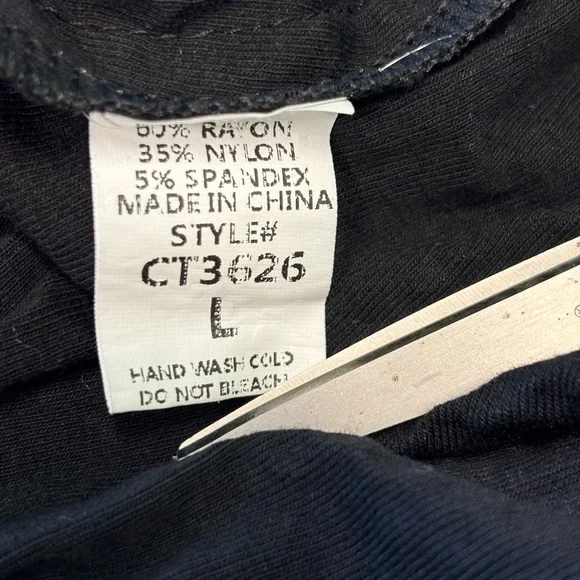 Source Unknown Black and Silver Studded Crop Top - Picture 5 of 6